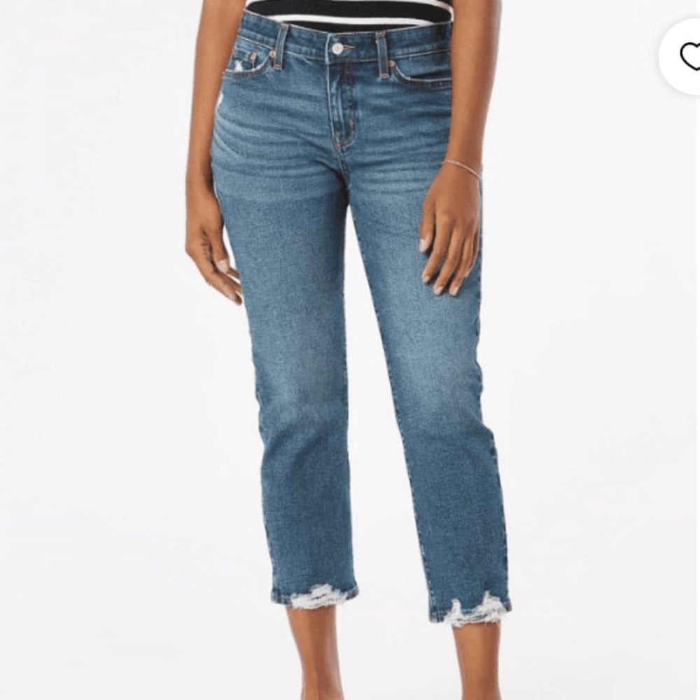 Women’s Denizen by Levi’s Medium Wash Cropped Boyfriend Jeans size 18